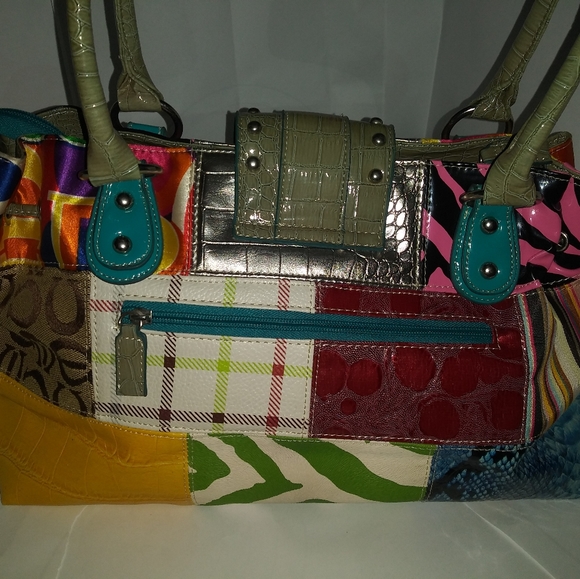 Purse - Picture 2 of 3